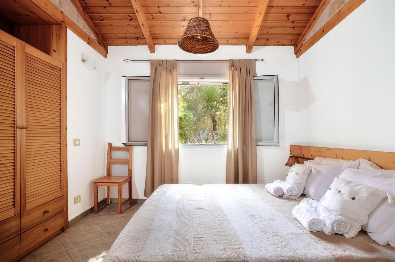 Nereidi Pool Villas Porto Ozias Экстерьер фото