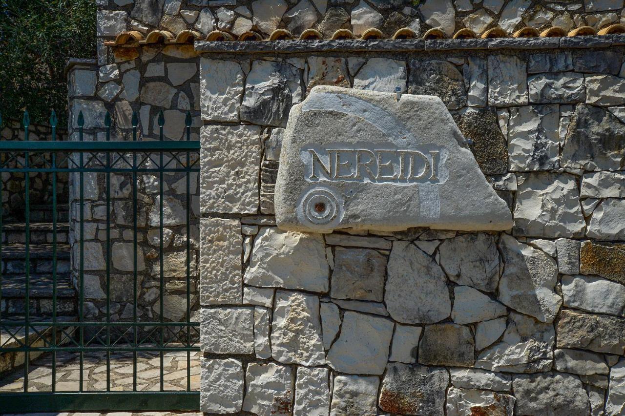 Nereidi Pool Villas Porto Ozias Экстерьер фото